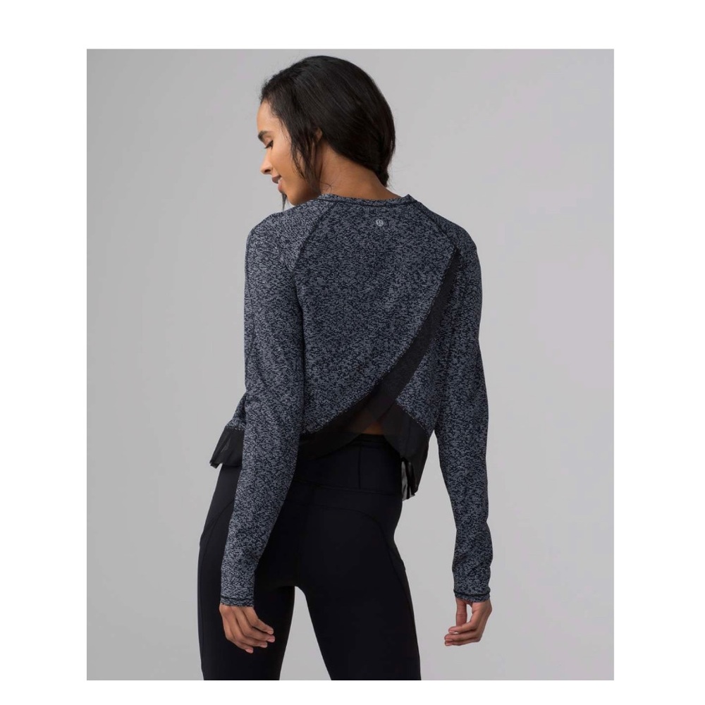 Lululemon Quick Pace Long Sleeve.